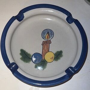 Louisville Stoneware Christmas 1981 Ashtray Large